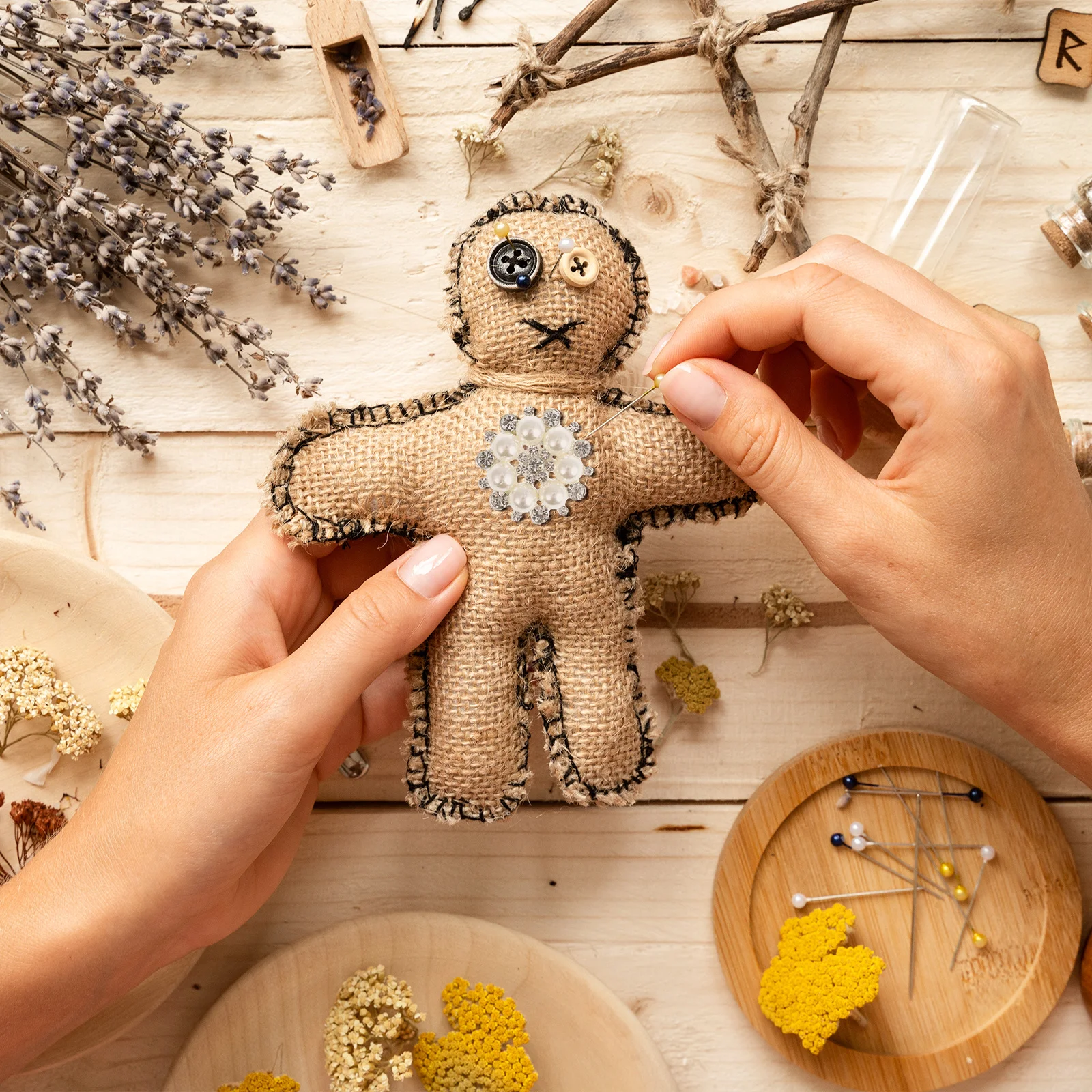 

Rhinestone Faux Pearl Buttons Crystal Acrylic Alloy Decorative Garment Bags Headband Gift Craft Sewing Supplies