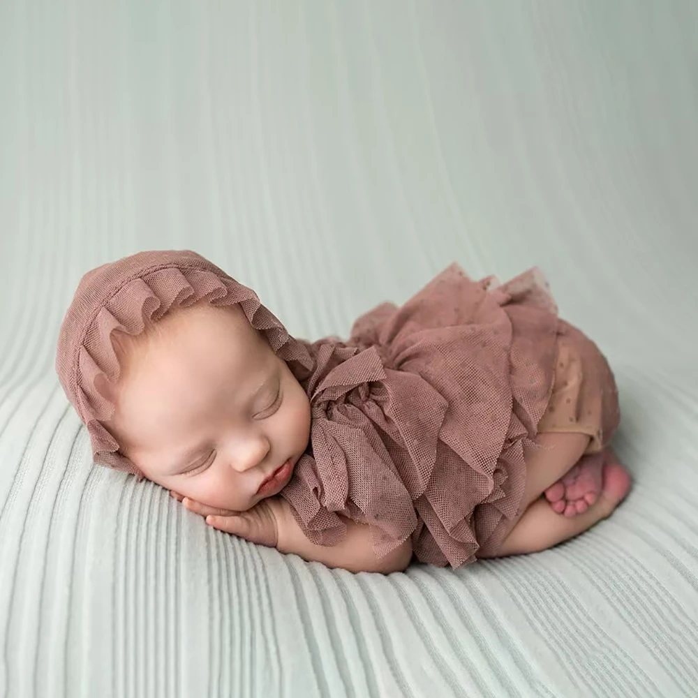 Newborn Photography Props Lace Romper Long Sleeve Infant Photoshoot Outfits Eyelash Bodysuit Backless Vintage Studio Costume