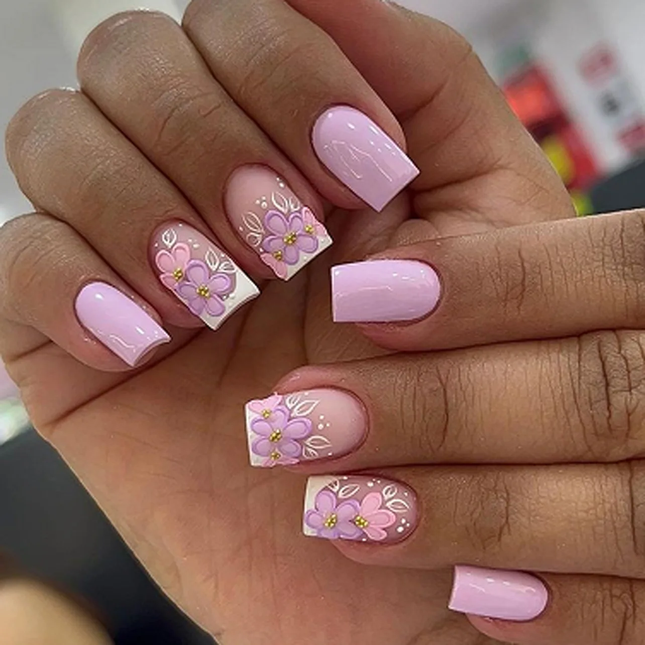 24 pçs flor rosa floral imprensa em unhas de comprimento médio quadrado acrílico unhas falsas glitter em pó design prego simples francês unhas falsas