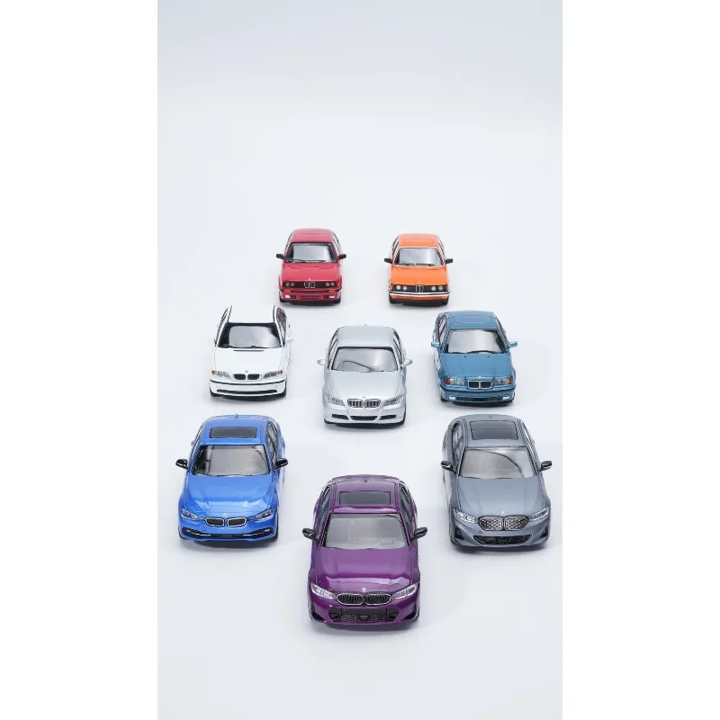 

Оригинальная заводская модель автомобиля из сплава BMW 3 серии 50th Anniversary Collector's Edition, игрушка для мальчиков, коллекционное украшение для взрослых.