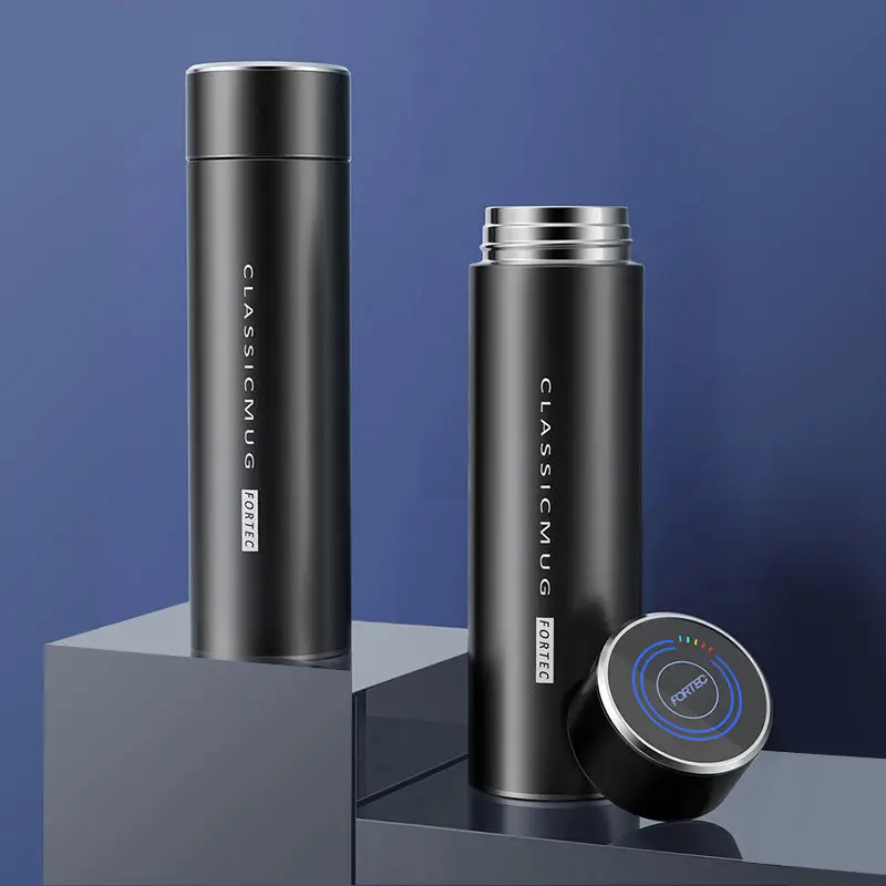 Tumbler Perjalanan Tampilan Suhu LED Pintar Botol Air Isolasi Logam Termos Termos Vakum Cerdas Baja Tahan Karat