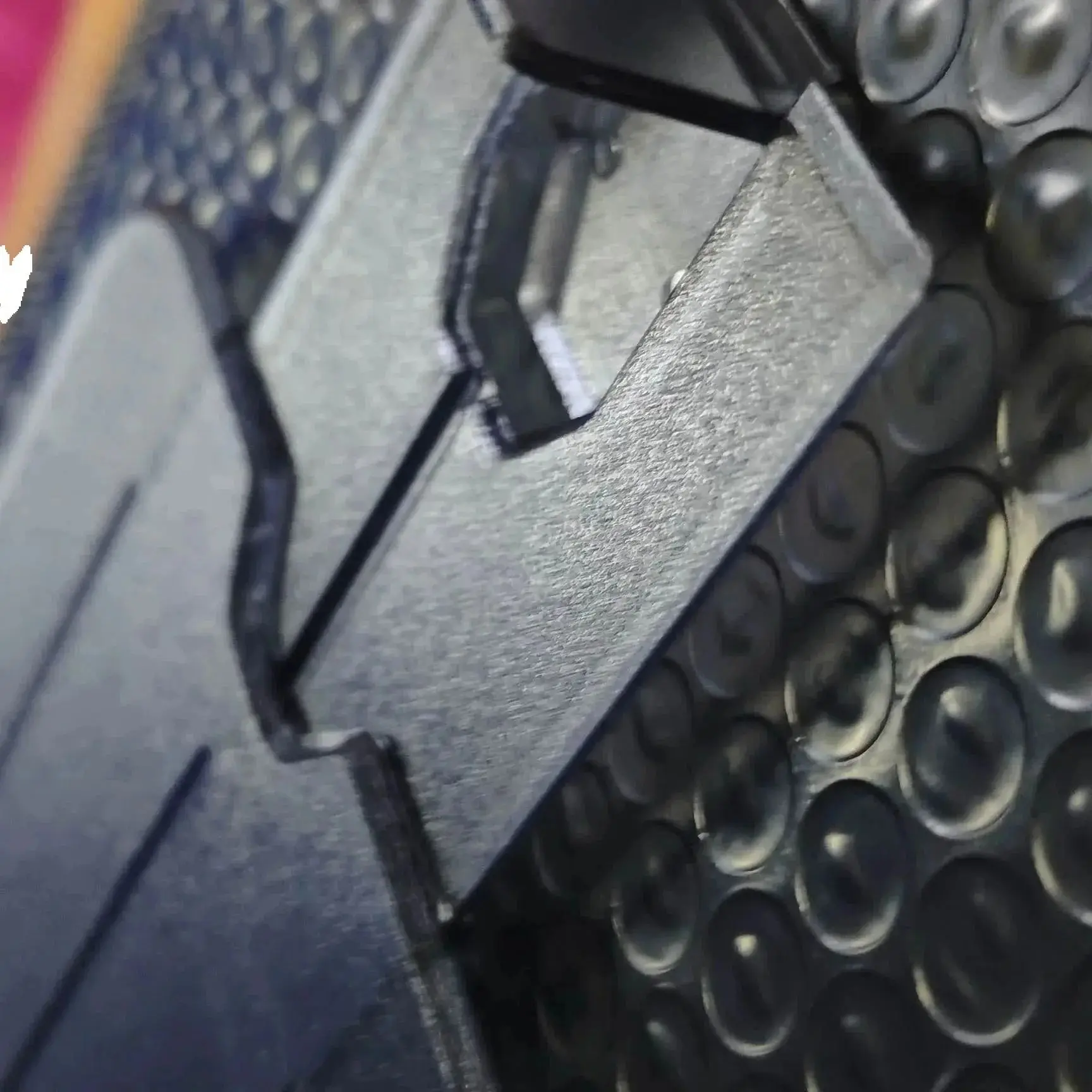 

10 шт. RM1-0859-000 RM1-0859 RM1-0859-000CN Внешний выход в сборе Лоток для доставки в сборе для HP LaserJet M1005 3015 3020 3030