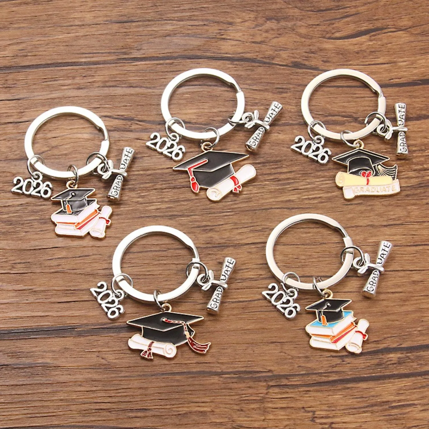 2026 Graduation Keychain,Graduation with Keychain Pendant,Backpack Accessory for Graduate Gift,Grad Seniors Milestone Keepsake.