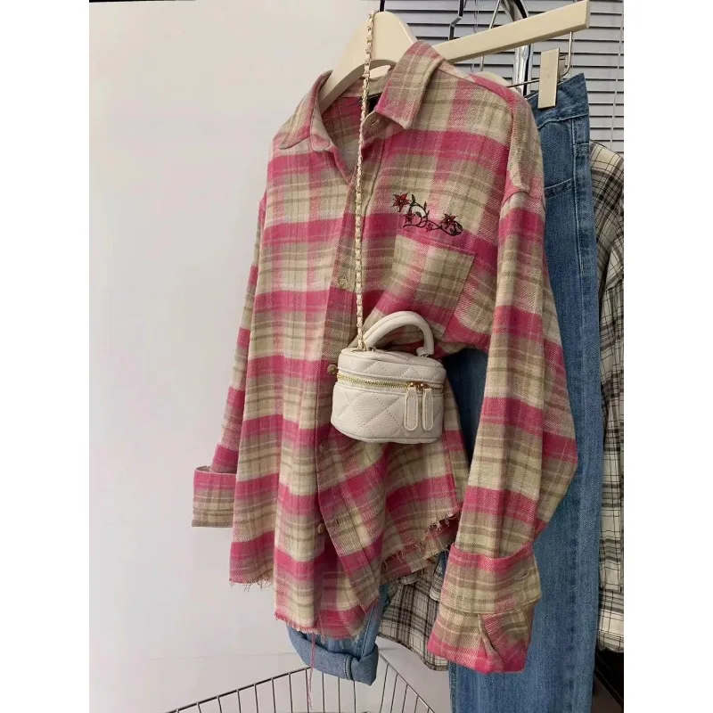 

Retro Embroidered Plaid Shirt Autumn Women's New Splicing Loose Versatile Long-sleeved Jacket