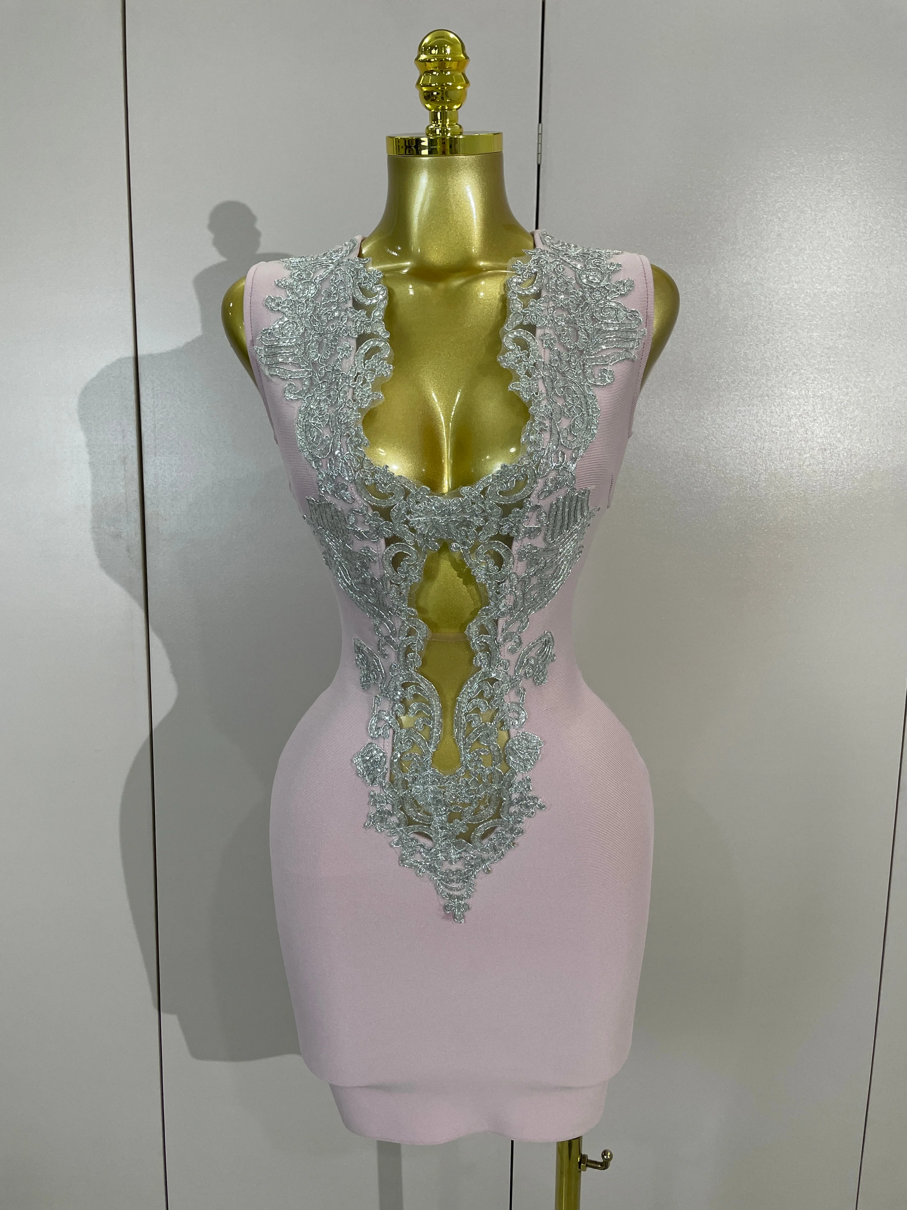 Sexy zilveren pailletten witte V-hals cut-out korte bandagejurk dames 2025 nieuw elegant luxe verjaardag feest club bruiloft jurken