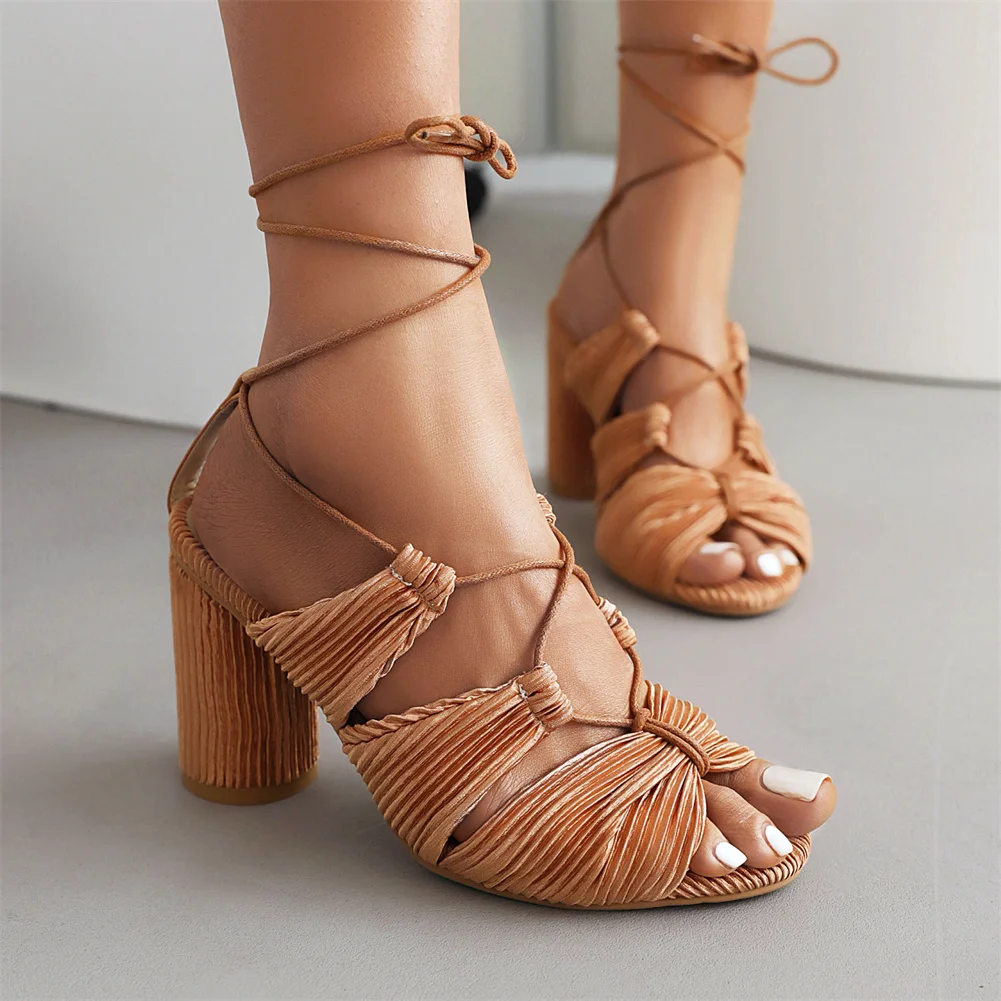 Summer Gold Heels Cross Strappy Lace Up Sandals For Women Elegant Fashion Med Block Metalic Velvet Wedding Dress Shoes Open Toe