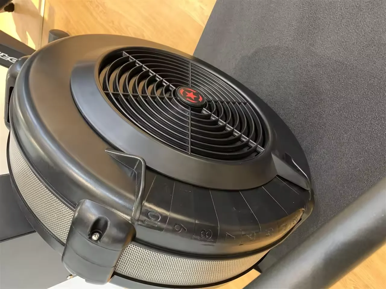 

Высокопроизводительный коммерческий тренажер для катания на лыжах в помещении, спортивное оборудование с механическим приводом