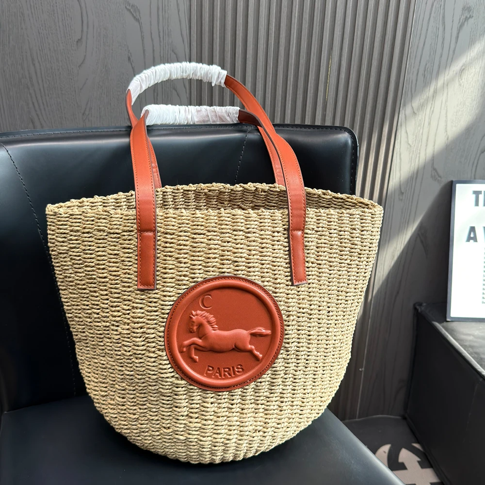

Lady Women Straw Woven Shoulder Bag Bohemian Handmade Casual Vacation Travel