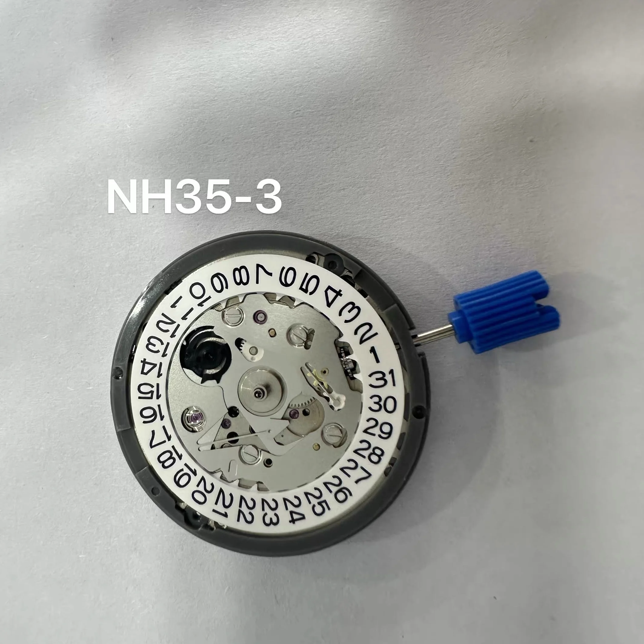

Оригинальный японский автоматический механический механизм NH35 с высокой точностью, 24 камня, для модификации часов, замена NH35A, дата на 3 часах.