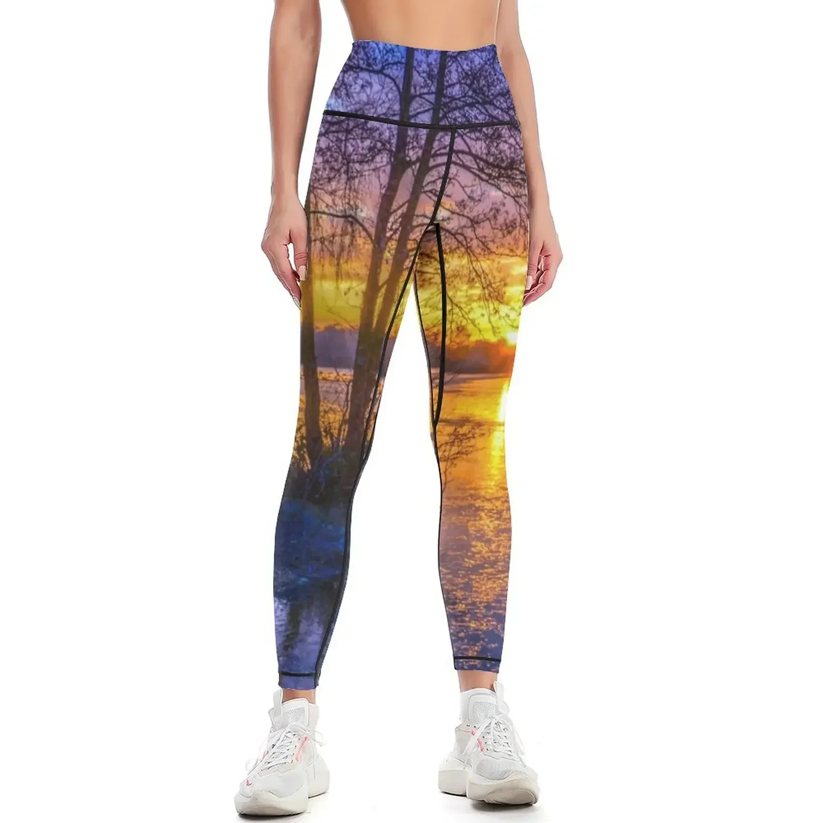 

Sunrise Across The Lake Leggings gym's clothing push up legging workout shorts legging pants raises butt Womens Leggings