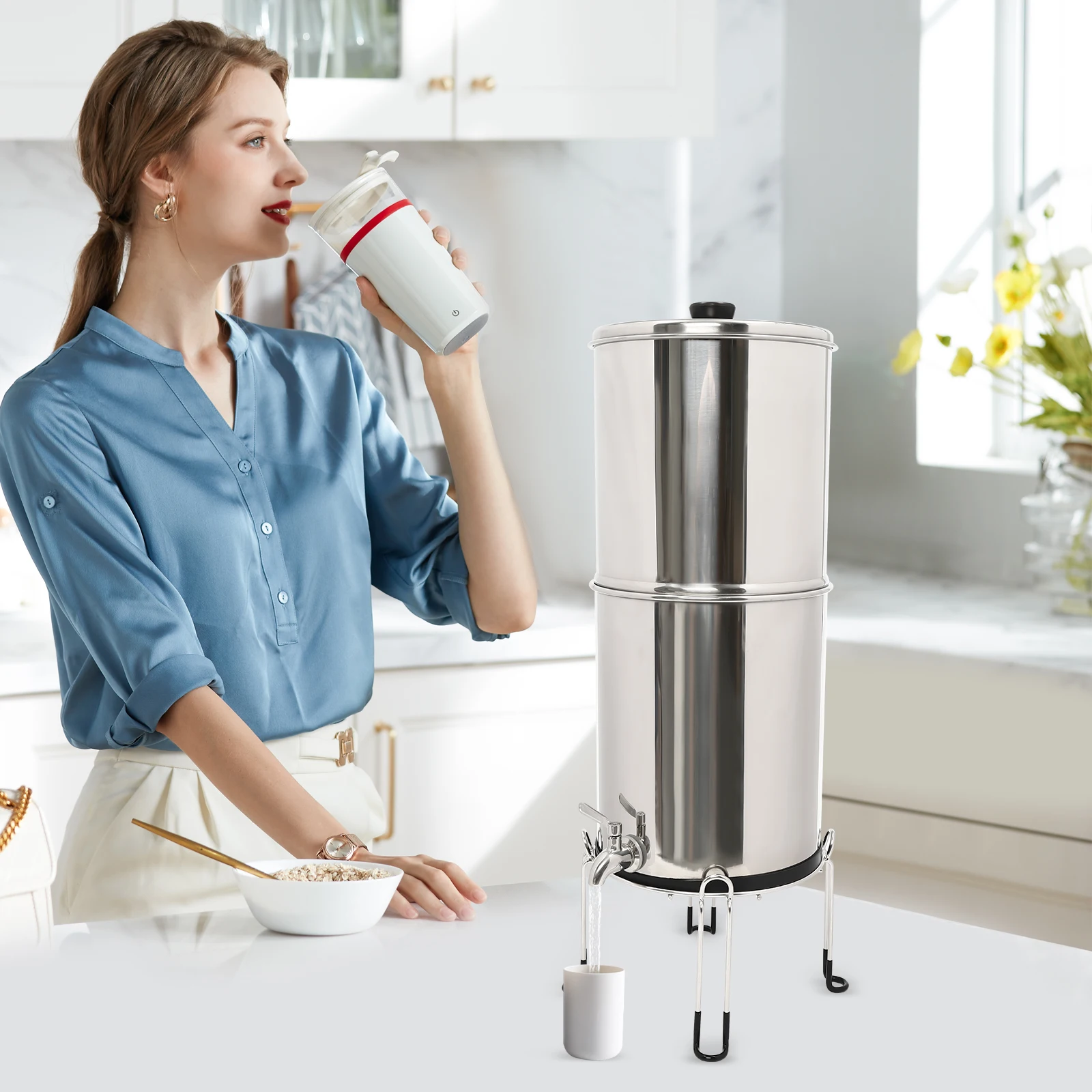 

Gravity-fed Water Filter System 2.25 Gallon 304 Stainless Steel Countertop System with 2 Ceramics Filters Washable Filters