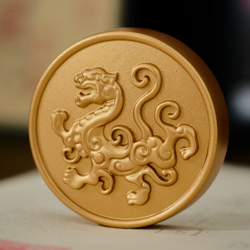 Round Brass Paperweight Chinese Calligraphy Paper Press Weight Painting Writing Tool Desktop Ornament Stationery Craft Gifts