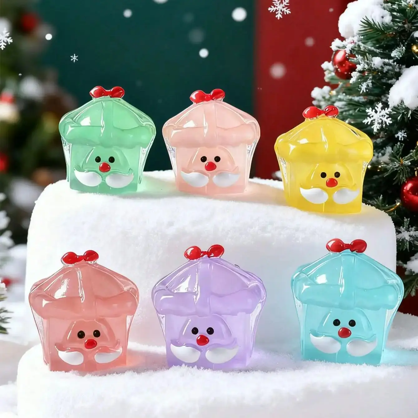 10/20PCS Glow In Dark Gift Box Figurines Luminous Mini Resin Christmas Decor For Xmas Fairy Garden Holiday Gift