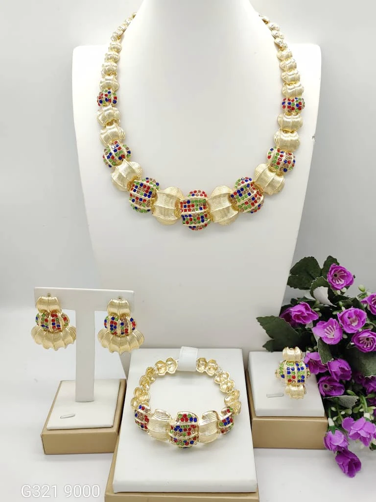 

Fashion 24k Gold Plated Bridal Jewelry Set Dubai African Choker Necklace Earrings Rings Wedding Jewellery for Women Gold Silver