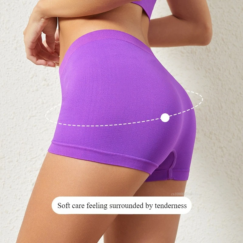 Pantaloni di sicurezza invisibili ad angolo piatto in morbido cotone senza cuciture da donna sexy Boyshort in seta di ghiaccio traspirante a vita media mutande femminili