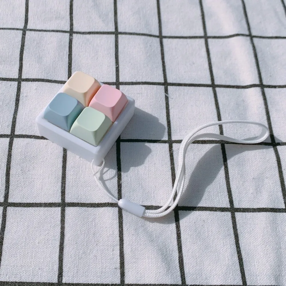Relaxing 2/3/4 Keys Finger Keyboard Keycap Stress Relief Decompression Toy Key Button Gadget Pinch Toy Adult