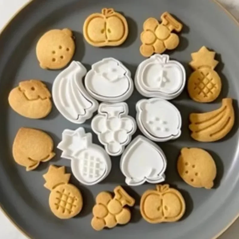 Cookies Cutters Bunny Banana Apple Strawberry Peach Stamp Plastic Cartoon Pressable Biscuit Mold Kitchen Baking Pastry Bakeware
