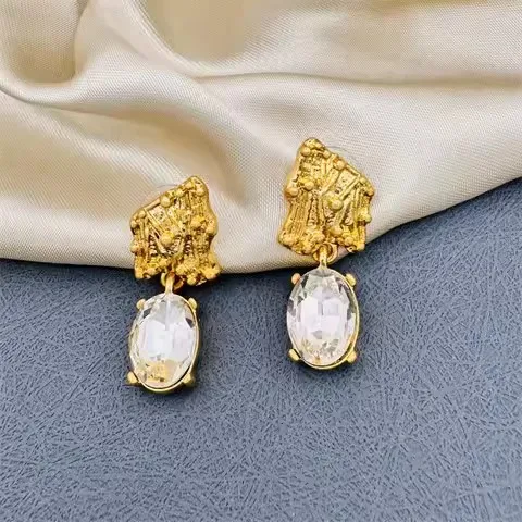 Oscar European And American Style Retro To Do Old Crystal Fashion Temperament Niche Earring Girl