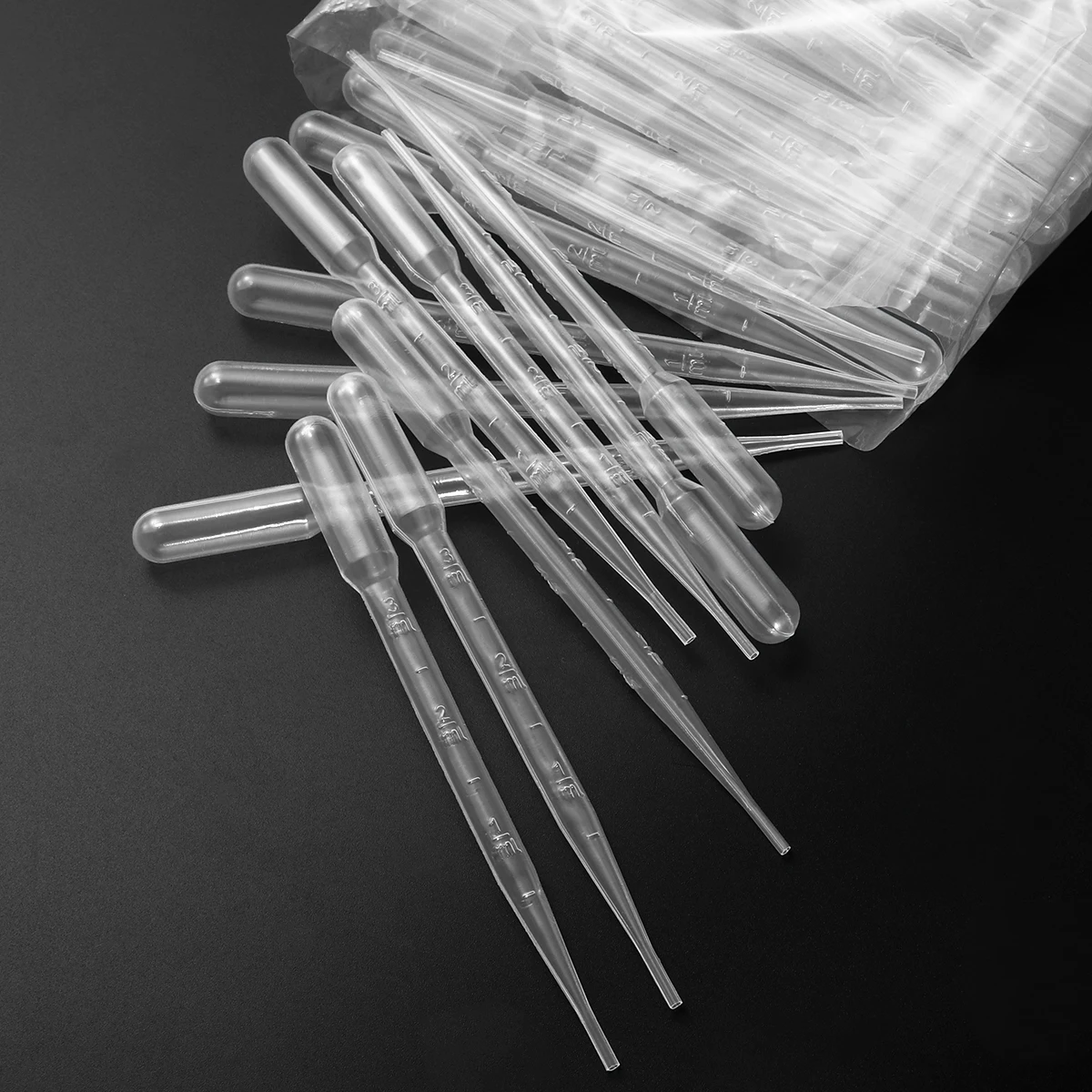 

300pcs Plastic Pipettes 3ml Transfer Dropper Scale Serological Micropipette for Essential Oils Cosmetics Liquids Laboratory Use
