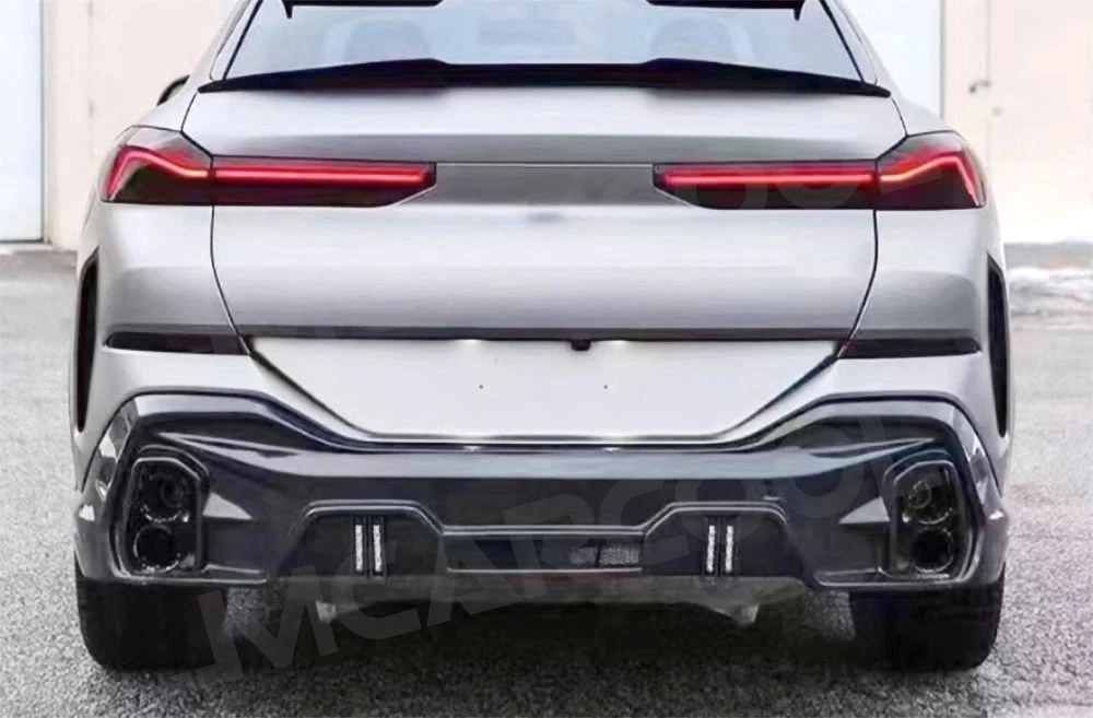 

JMCARCOOL Carbon Fiber Rear Lip Diffuser Spoiler Tail Throat With LED For BMW X6 G06 M Sport 2020-2023 Car Accessories