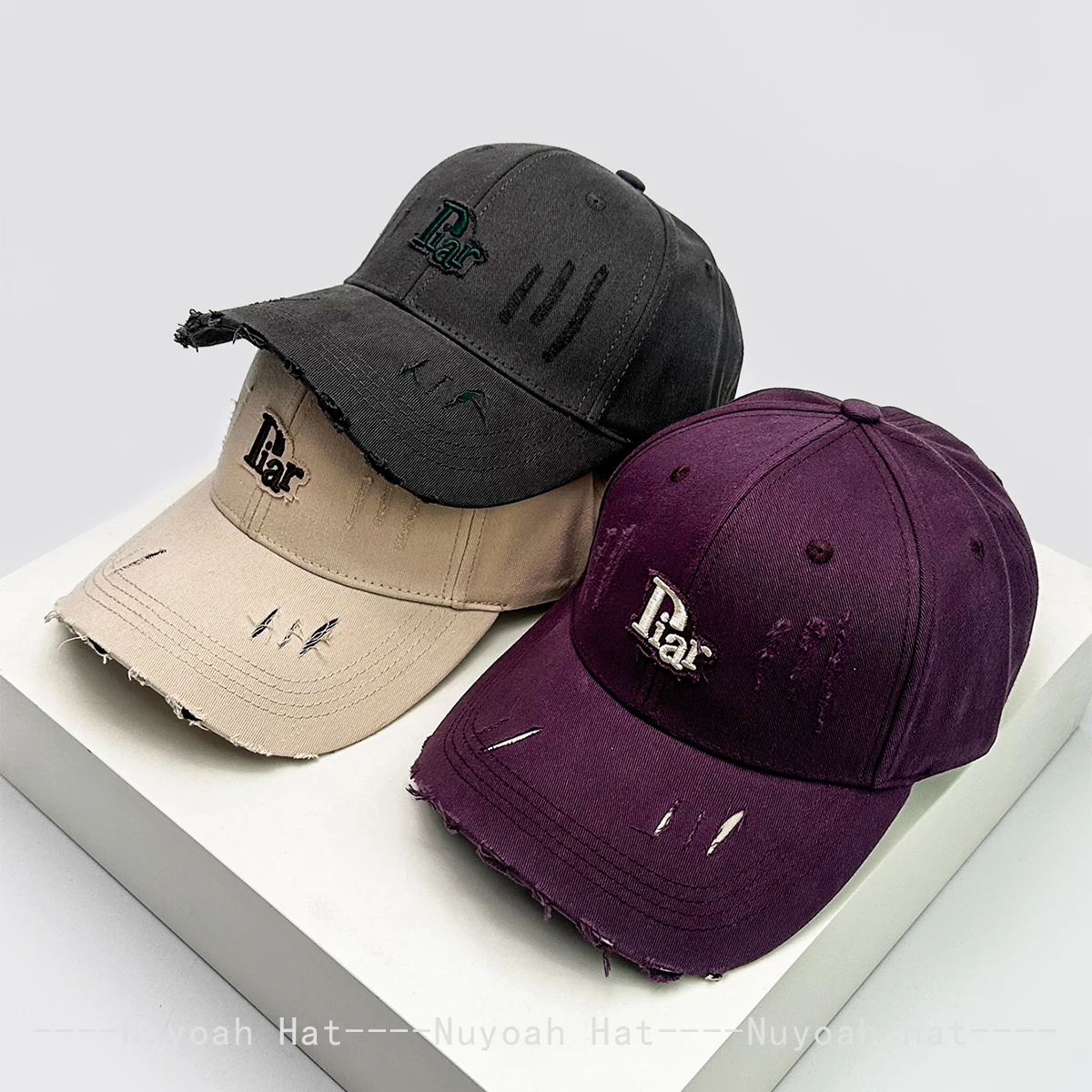 

New Men Women Korean 3D Embroidered Diar Letters Baseball Hats Sunshade Broken Style Versatile Hardtop Peaked Caps Fashion ins