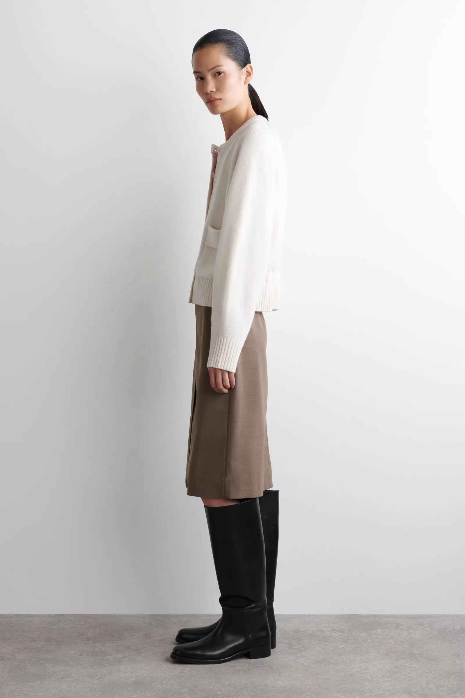 Ethereal MD 2025, neuer Winterstil der lässigen Damenmode, Standard-Strickpullover aus Wollmischung mit Rundhalsausschnitt