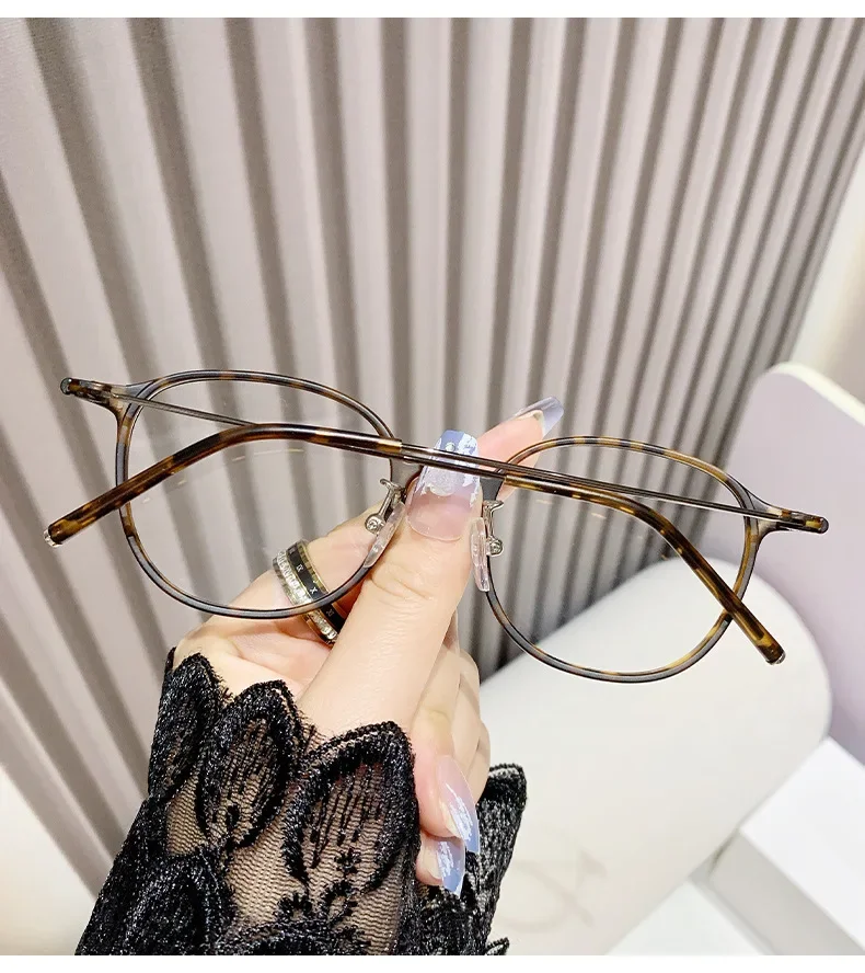 Photochrome Anti-Blau-Presbyopie-Brille, ultraleicht, für Damen und Herren, Lesebrille, klare Fernsichtbrille, Linse, Dioptrien 0 bis + 4,0 – Detail 18