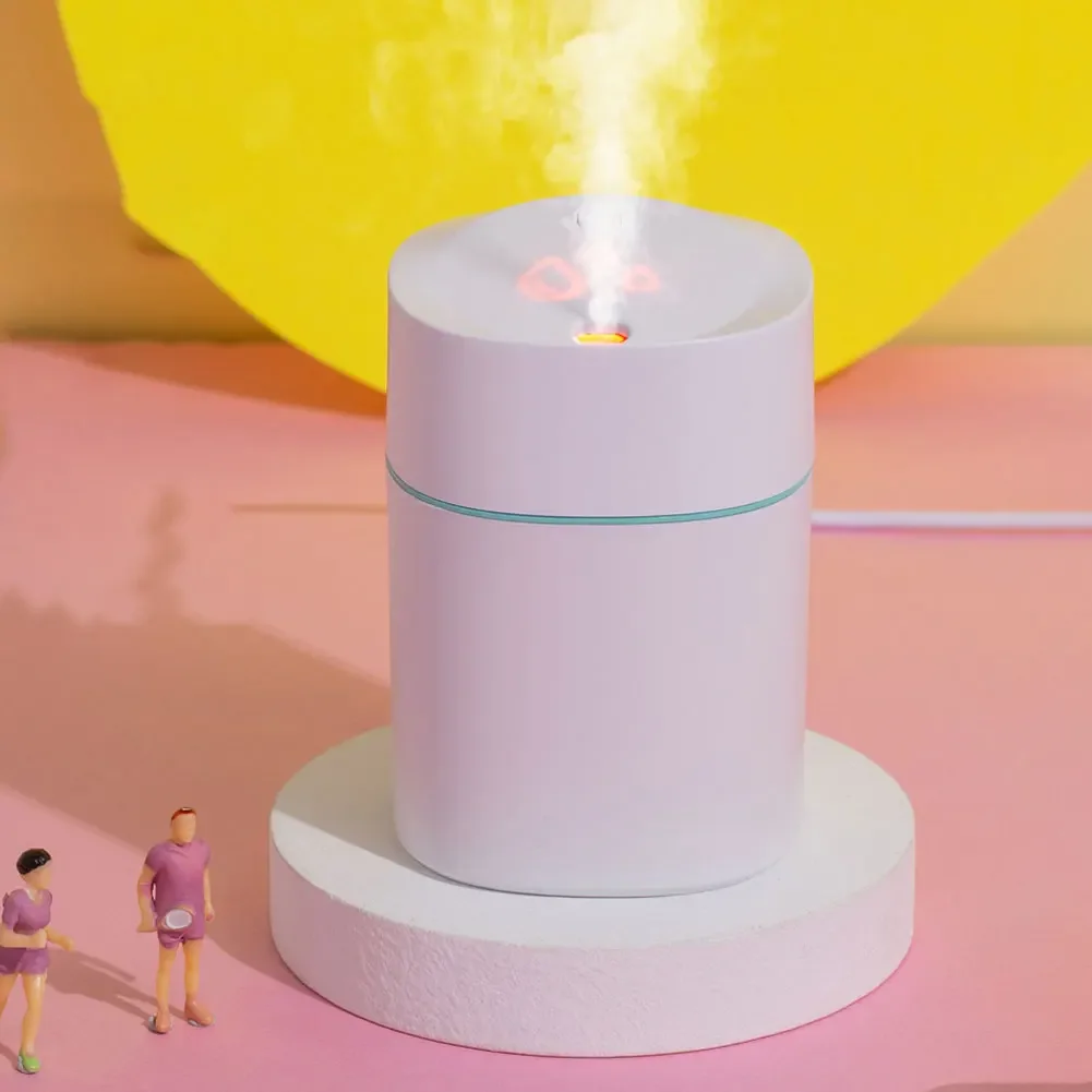 200ml Mini Air Humidifier with Night Light Essential Oil Diffuser USB Mist Maker Car Air Freshener for Bedroom Office