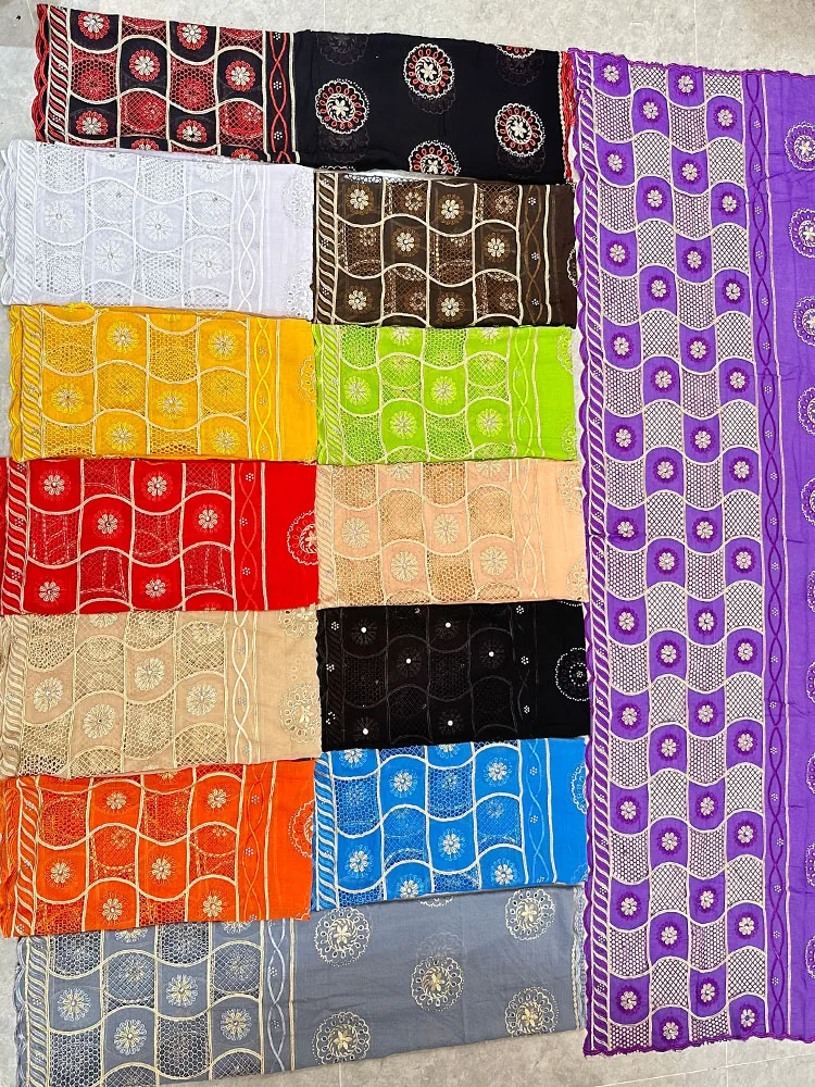 Luxury Scarf High Quality 100% Cotton Dubai African Women Islamic Scarf LOVE pattern Embroidery Chemical Lace Scarf many color