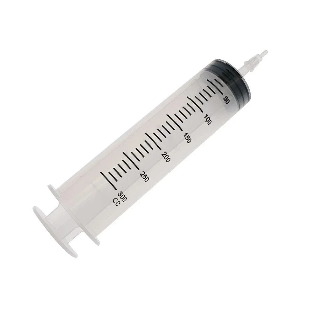 1Pc 150/200/300cc Flush Tube Syringe Pets Large Capacity Plastic Syringe For Measuring Liquids Feeding Liquid Food Feeding Tool