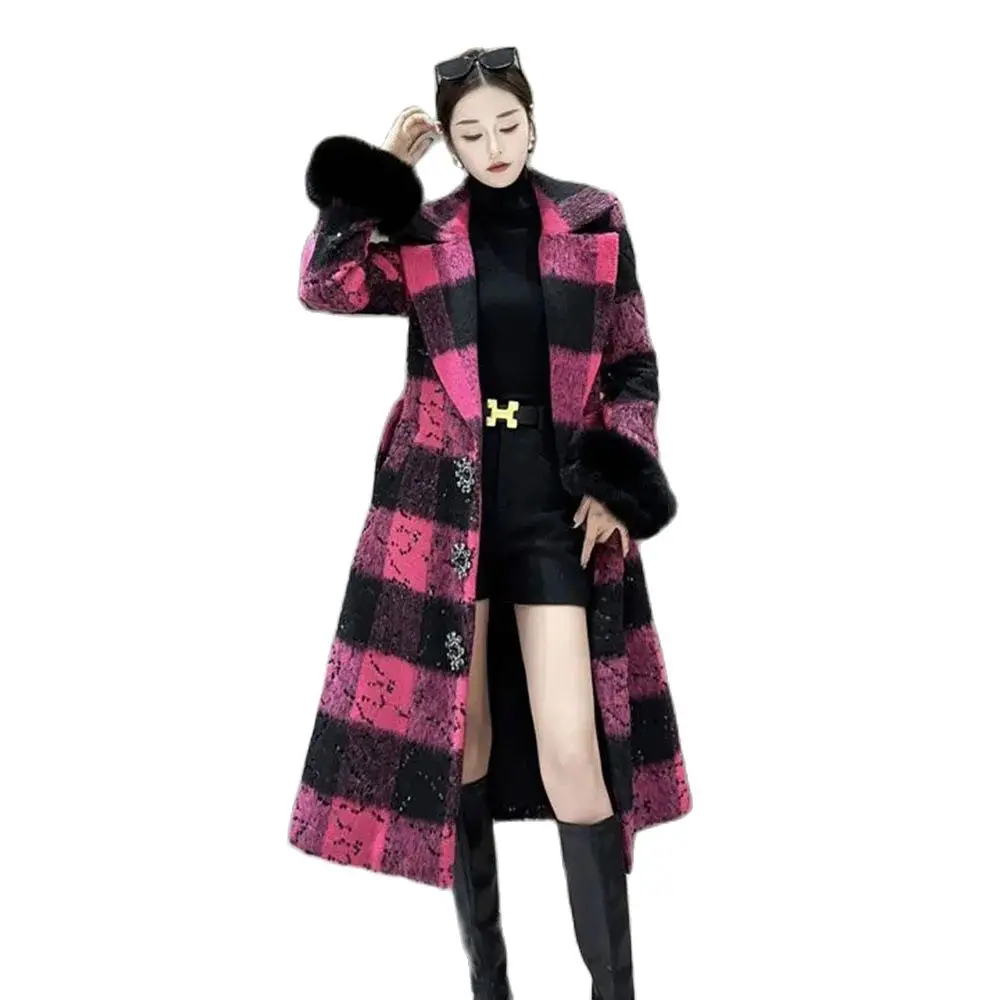 Plaid Woolen Fashion Coat Feminine Temperament Slim Long 2024 Winter New High-end Fox Fur Cuffs Western Style Warm Coat Tide.