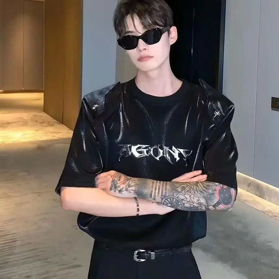 

Мужская летняя модная футболка с блестящими подплечниками и половиной рукавов, модный брендовый топ с короткими рукавами в тяжелом весе High Street