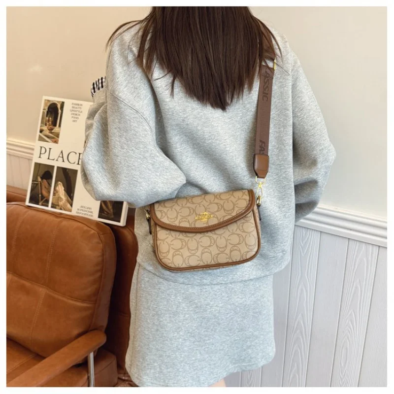 

Женская большая сумка из кожи с рисунком листьев и парижским повседневным винтажным пригородным стилем ​