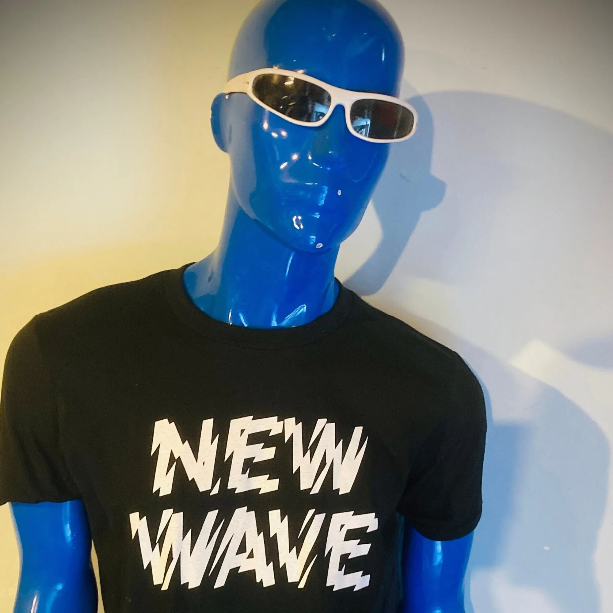 NEW WAVE TSHIRT Punk Rock Devo