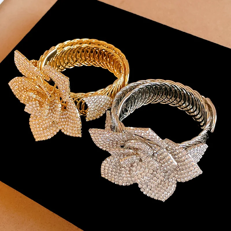 Inlaid Rhinestone Three-dimensional Flower Adjustable Bangles for Women Fashion Light Luxury Personalized Bracelet Retro Jewelry