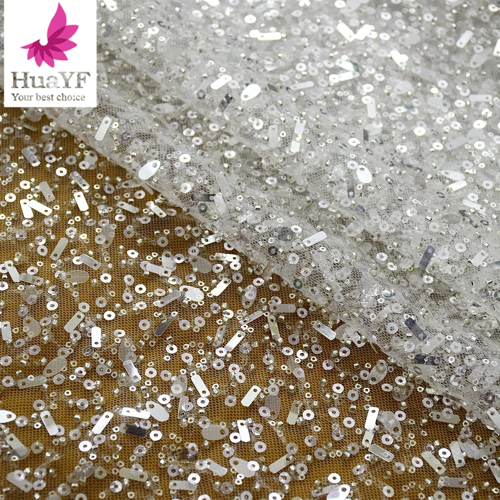 

1-ярдовая высококачественная белая кружевная сетчатая ткань особой формы с блестками и бусинами для свадебного платья HY2704