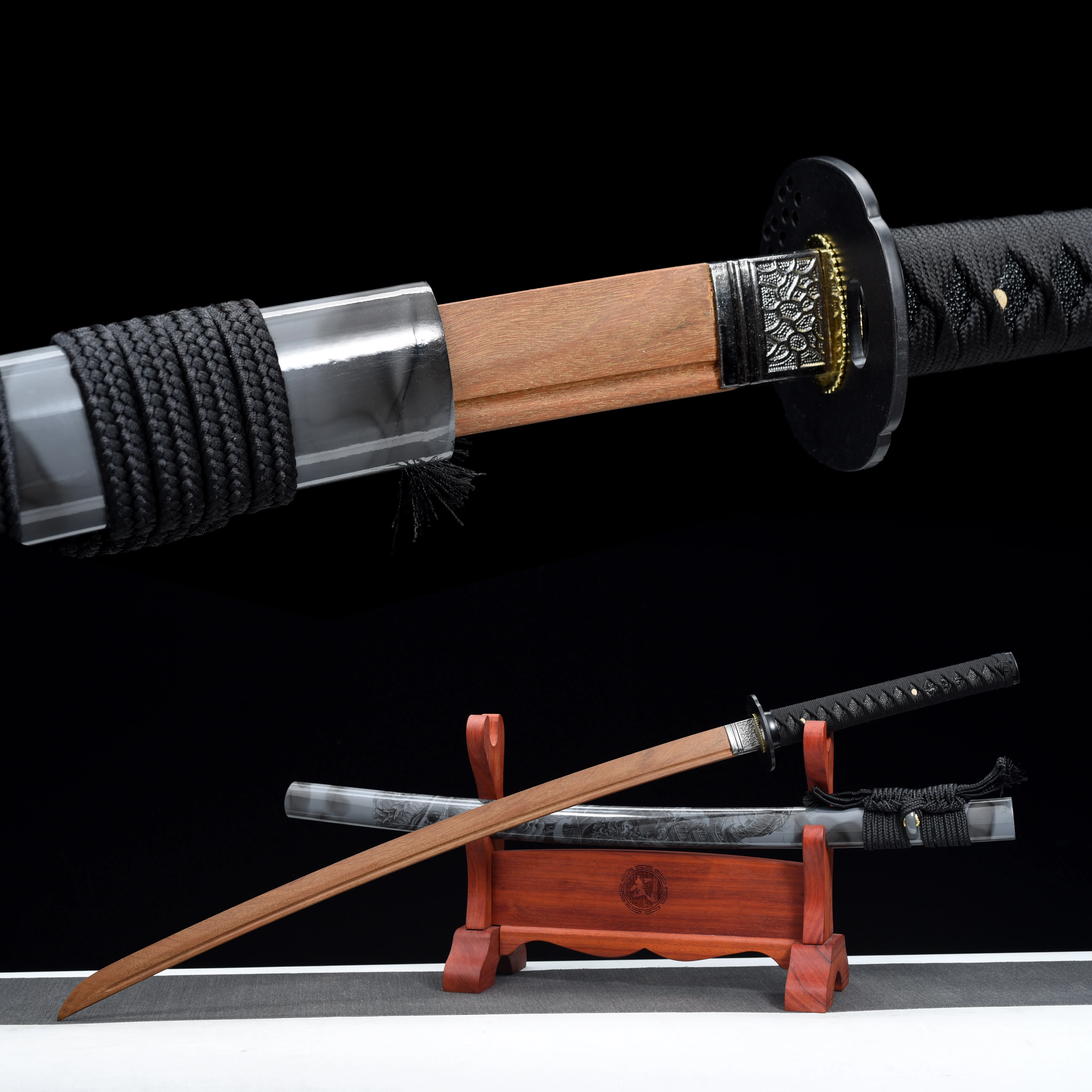 

full tang trains sword wood, sword bamboo, samurai, samurai swords, anime Cosplay props, and high-quality wooden swords katana