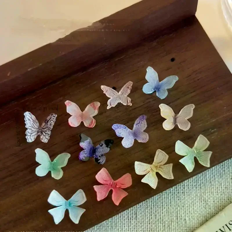 50Pcs Mix Bunte Harz Schmetterling Nagel Charms Nagel Strass Kunst Stereoskopischen Nagel Dekoration DIY Zubehör