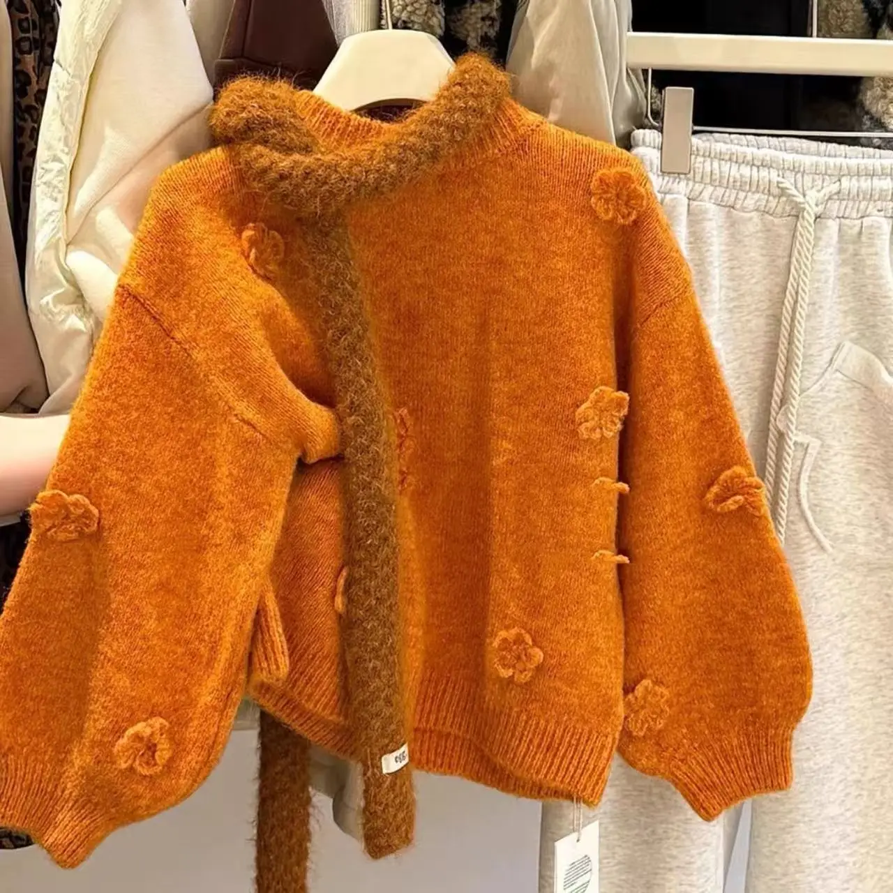 Korean Girls' 2026 Spring and Autumn Winter New Sweet Orange Three-dimensional Hook Flower Thick Sweater for Children