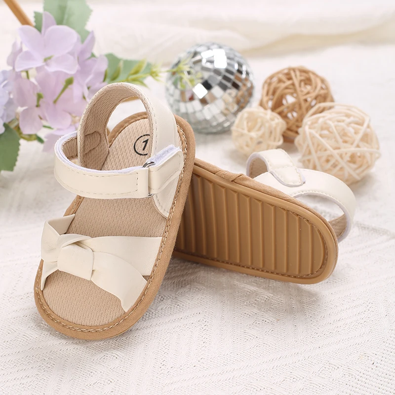 女の赤ちゃんツイストトゥサンダル調節可能なベルクロ付きソフト - Velcro Hook Loop のレビューと価格