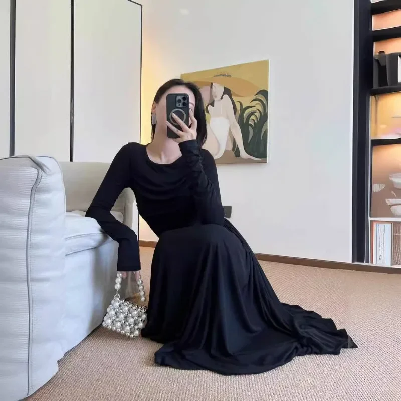

Early Spring New Pleated Long-sleeved Long Dress Women Elegant Slimming Black Dresses