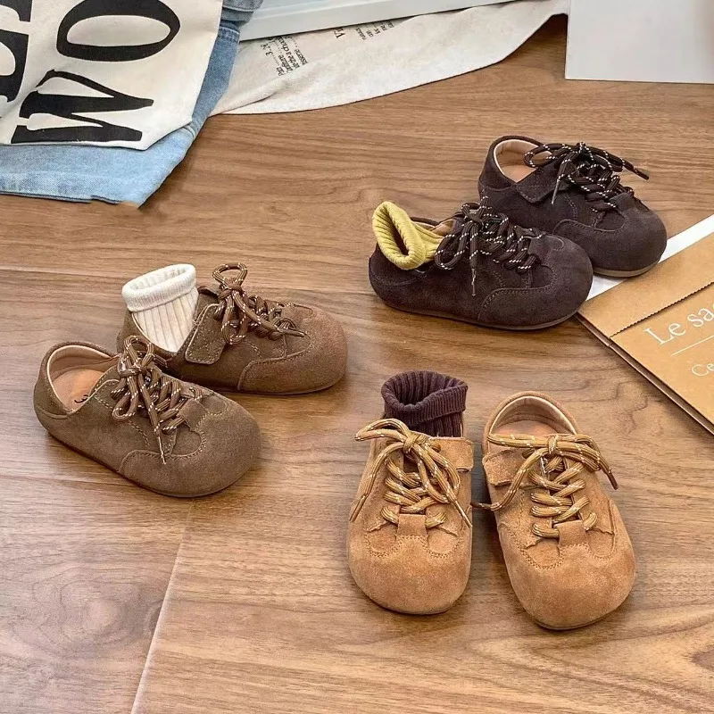 

Новые модные повседневные детские туфли для мальчиков и девочек на весну-лето 2026 года, простые детские повседневные туфли с мягкой подошвой