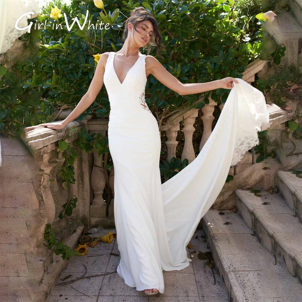 Mermaid Wedding Dresses Bridal Gowns Sweep Train Sexy Illusion Sleeveless V-Neck Charming Buttons Bride Robes Vestidos De Novia