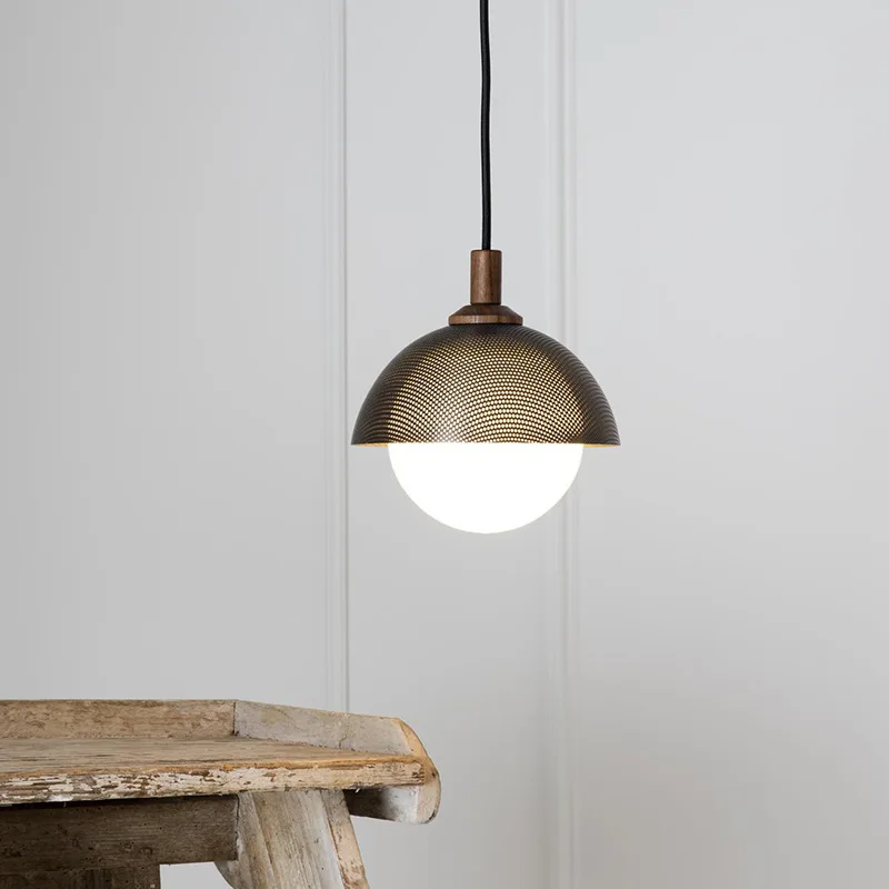 Danish industrial style restaurant and bar, bedside small chandelier, modern minimalist designer, homestay bar table lamp