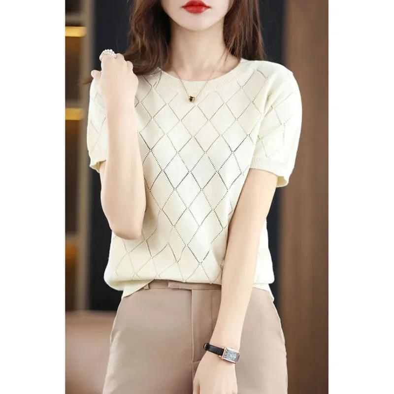 2024 Summer New Women\'s Pullovers Round Neckline Hollow Out Fashion Slim Short Sleeved Ice Silk Versatile Knitted T-shirt Top