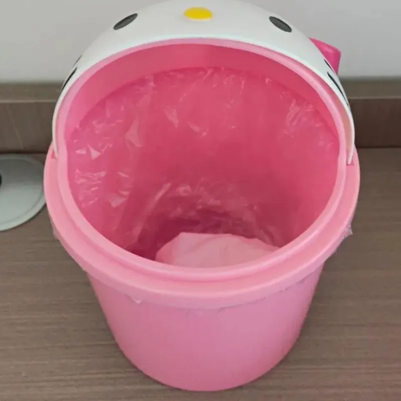 Sanrio Hello Kitty śliczny kreskówkowy kosz na śmieci do domu kosz na śmieci samochód na śmieci kosz na papier do łazienki do salonu