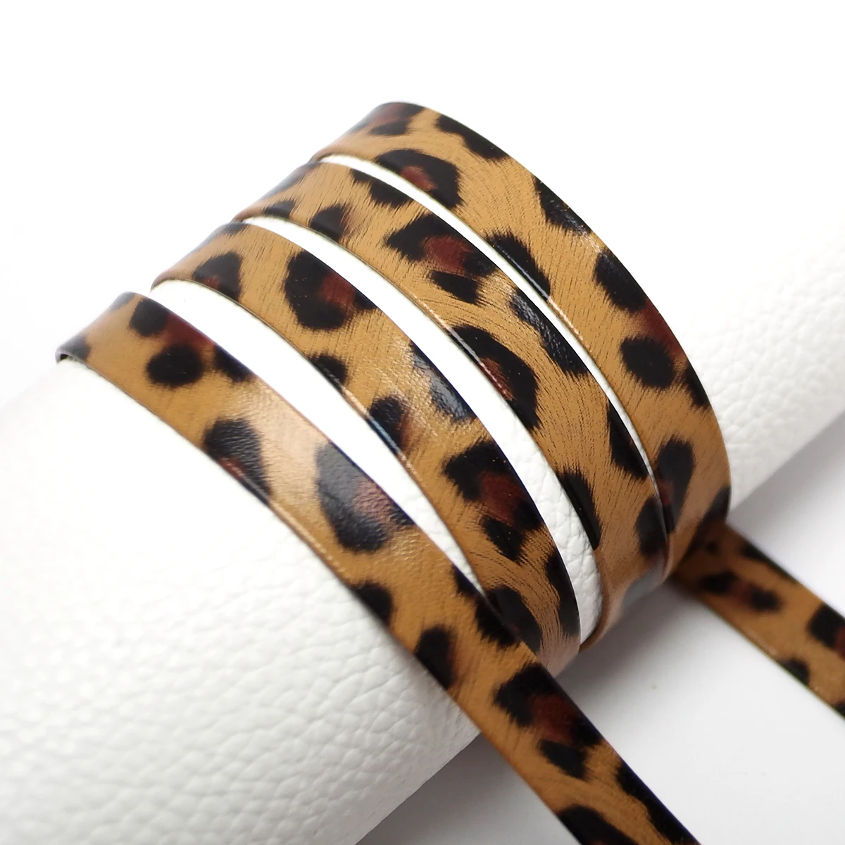 

3 Meters Dark Brown Leopard Print Bonding Leather Strips,10x0.8mm Soft Leather Cord,Bracelet Necklace Making，DIY Supplies