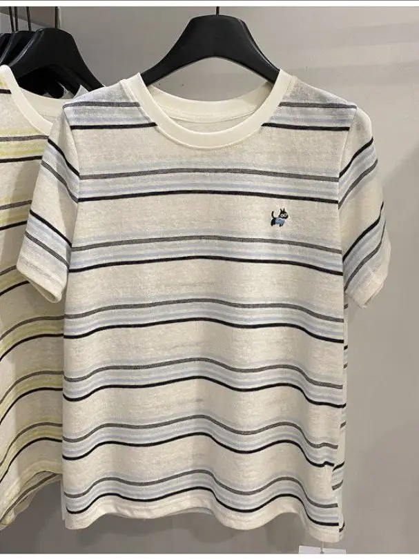 

Unisex Pure Cotton Striped Short Sleeve T-Shirt Outlet Summer Collection Breathable round Neck Top for Men And Women