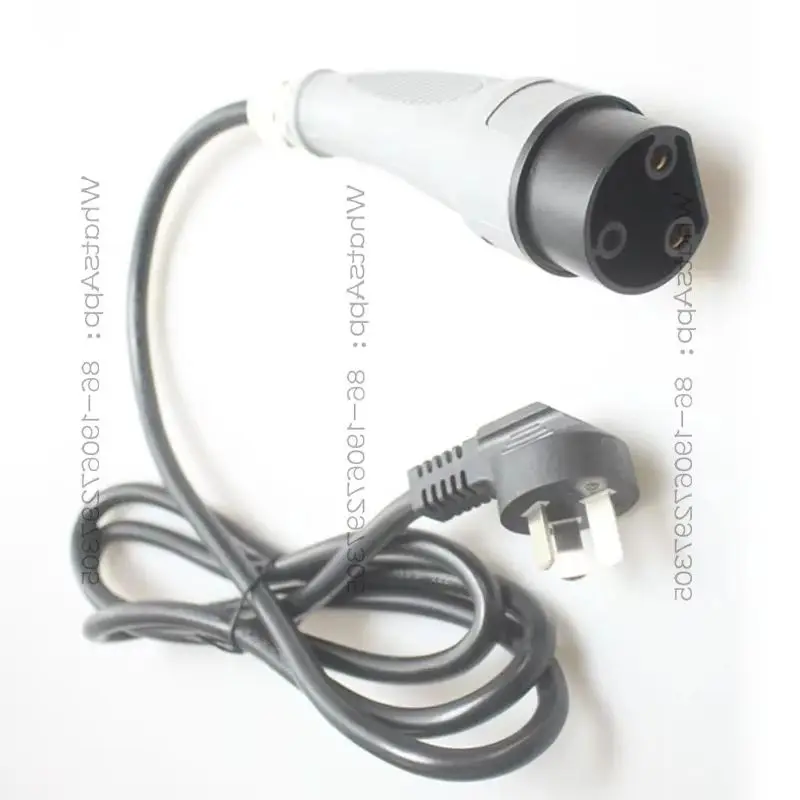

SSS666 ST03-PTA new energy four-wheel electric vehicle charging gun head connector 220V