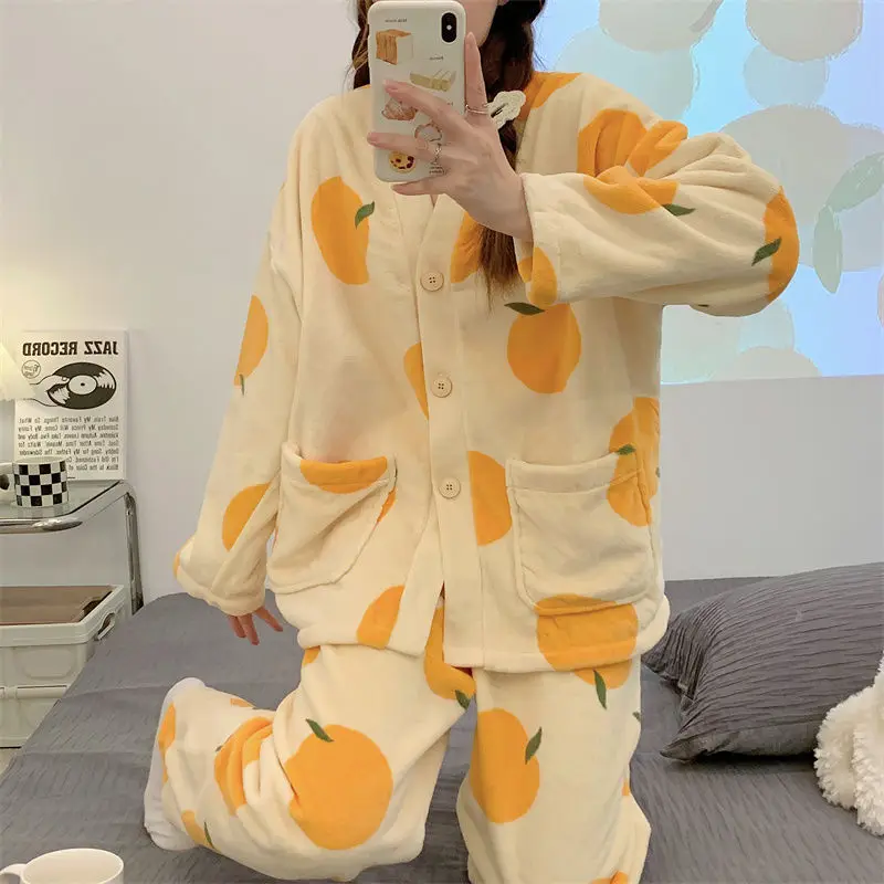 2024 New Products Pad Coral Velvet Sleepwear Warm Double-pocket Pajamas Women Kimono Collar Comfortable Household Clothes Winter